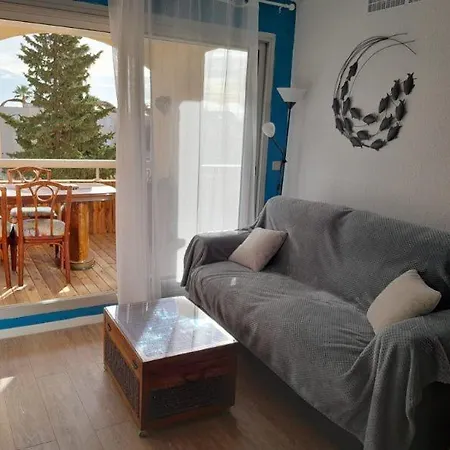 Joli Avec Piscine Et Du Grazel A 180m *