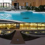 Joli Climatise Avec Piscine Et Du Grazel A 180m